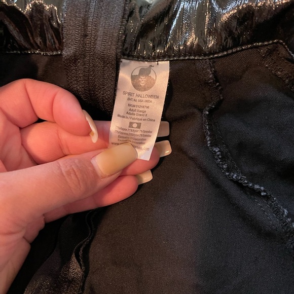 Sexy cop uniform - Picture 5 of 5